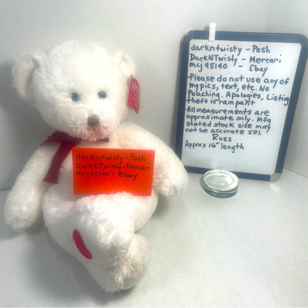 BNWT RUSS WHITE VALENTINES TEDDY ONLY 1 OWNER NEVER DISPLAYED NEVER PLAYED WITH